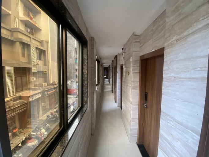 Others 5, Hotel Jodiya - Near CST, Mumbai City