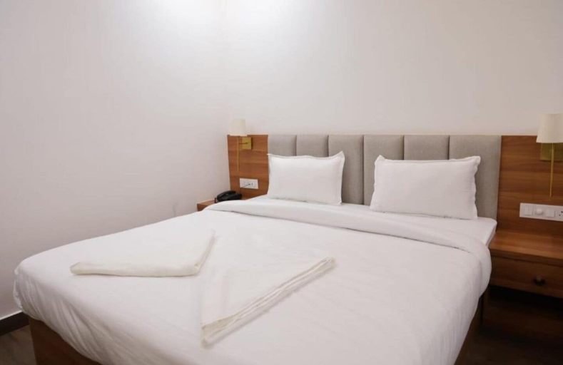 Room 3, Hotel Pritika International, Samastipur