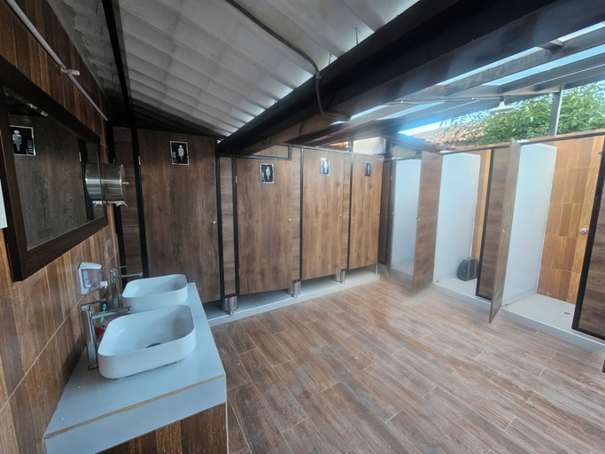 Bathroom, MUD HOUSE HOSTEL, Cusco