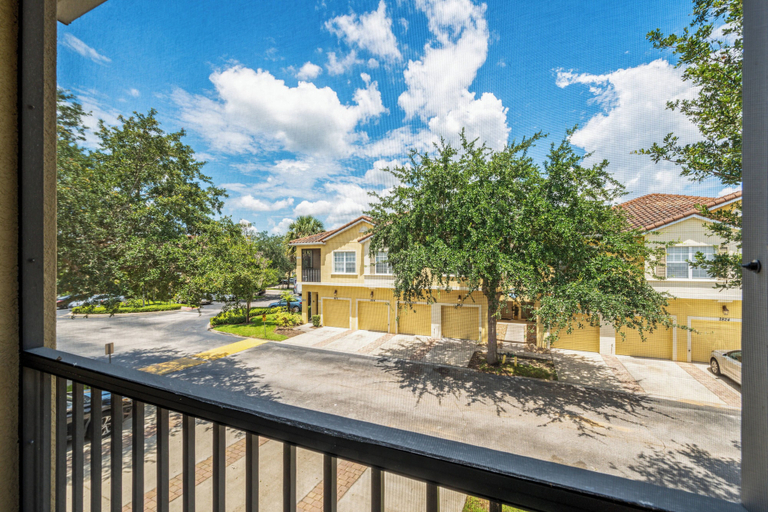 Balcony, Ow2819 - 2BR Apartment With Balcony Near Disney, Osceola