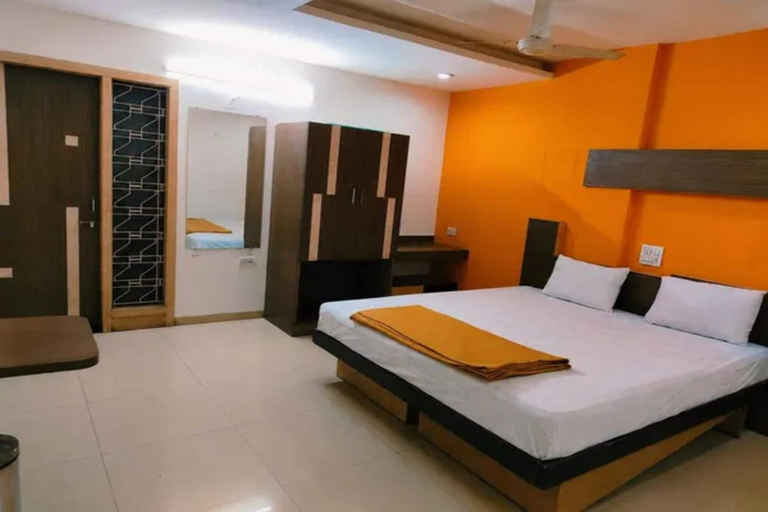 Room 3, Fabhotel Bhagyashri Executive, Nashik