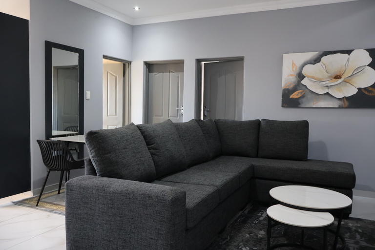 Living area 3, The Ulysses Motel, Capricorn