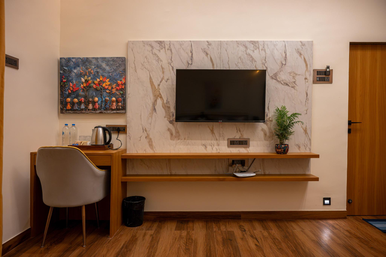5, Barefoot bliss by iLiF Hotels, Raigarh