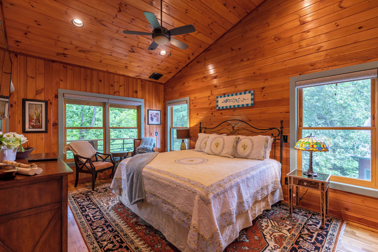 Bedroom 2, A River Mists Too, Watauga