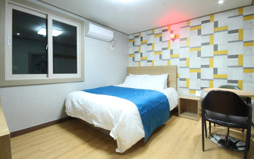 Bedroom 2, Busan Jaesongdong Centum J, Haeundae