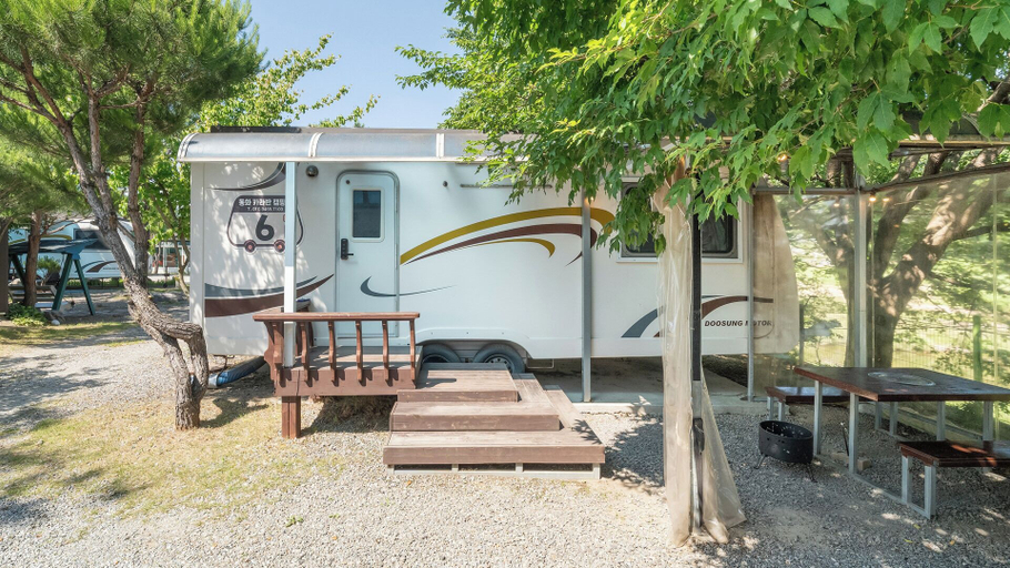 Exterior & Views 2, Gapeyong Donghwa Caravan, Gapyeong
