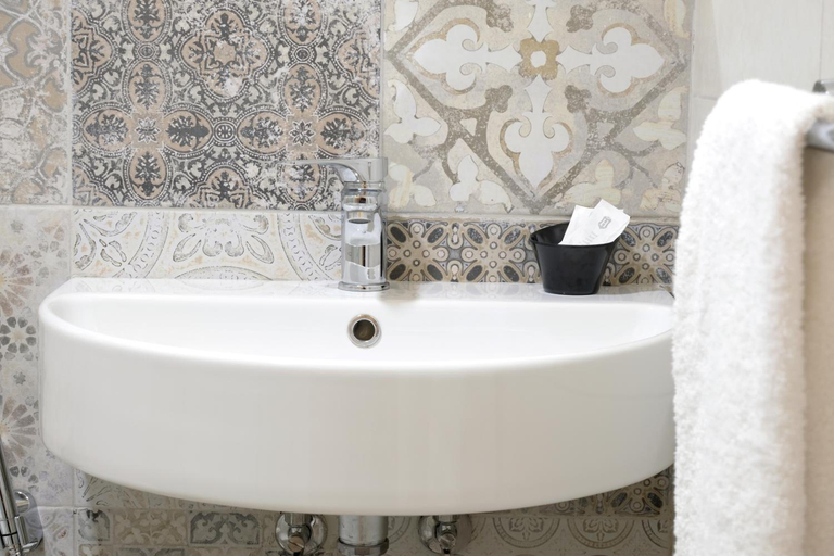 Bathroom 5, Residenza Le Rondini, Florence