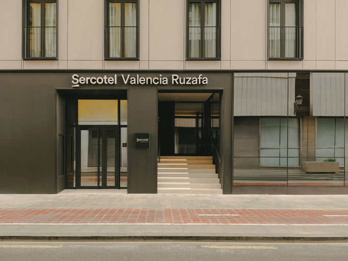 Front of property 4, Sercotel Valencia Ruzafa, Valencia