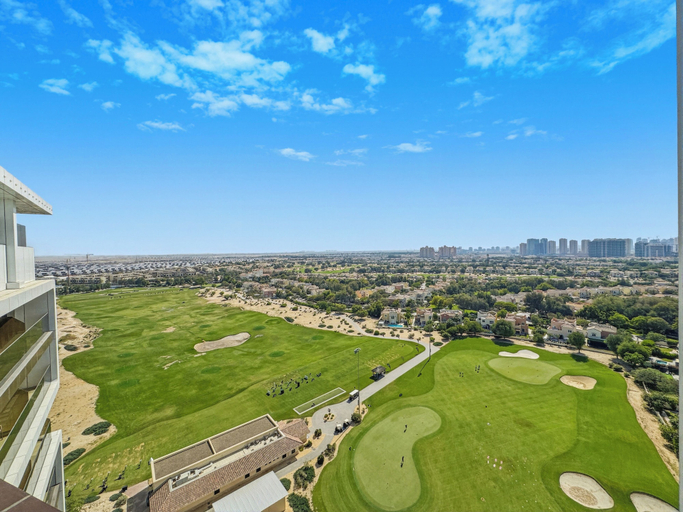 Golf, Bloomfields Studio Condor Golf Links 18, Dubai