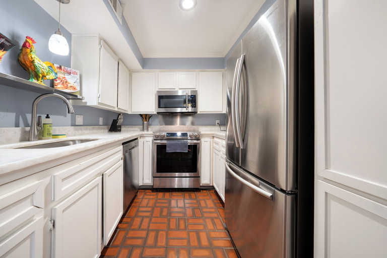 Private kitchen 4, 201-4thStreet-207, Travis