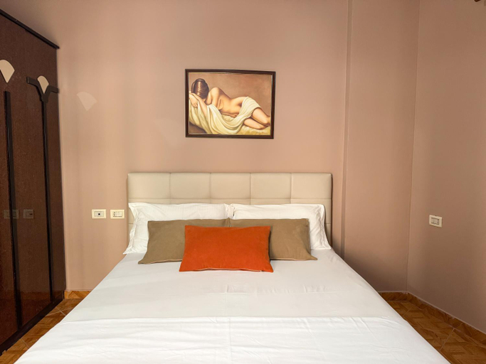 Bedroom 2, Seaside Apartments, Vlorës