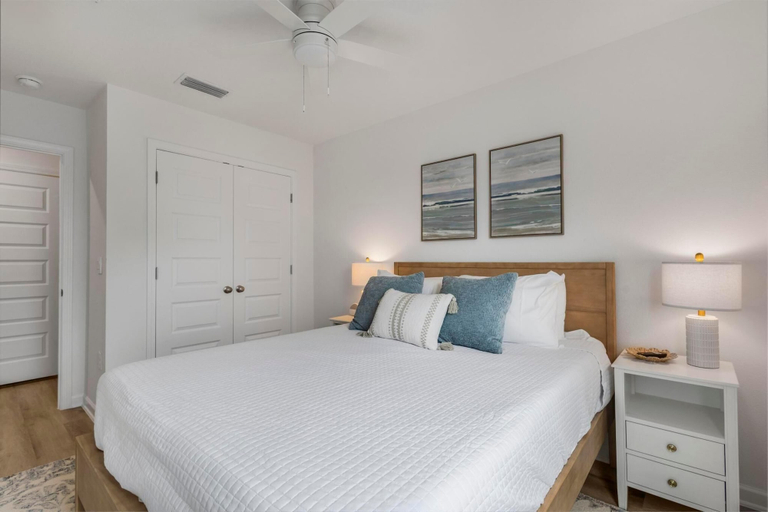 Room 5, Lost Bay Townhome 4239, Baldwin