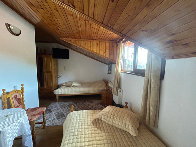 Bedroom 2, Къща за гости Изгрев, Devin
