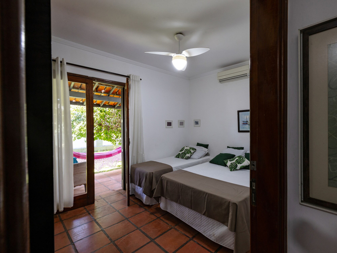 Bedroom 5, HOSTEL QUINTAL GUEST - Guarujá, Guarujá