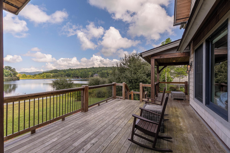Interior 2, Lakeshore Retreat at Sweetgrass, Watauga