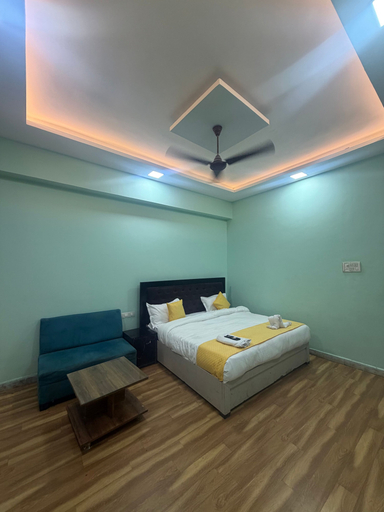 Room 3, A.V Grand Hotel, Kanpur Nagar