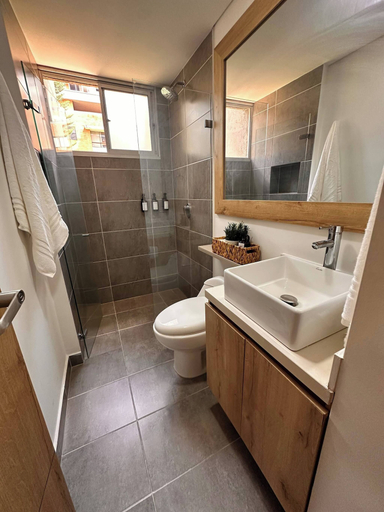 Bathroom, Premium Village 24 7 Security Balcony Fast Wifi, Medellín