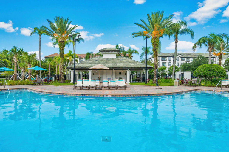 Pool 5, Vc14-407 - 2BR Epic Condo Near Disney, Orange