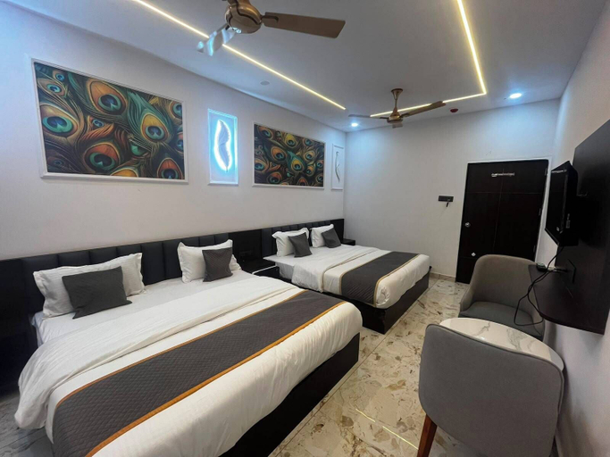 Room 2, Hotel Shree Kesari Nandan, Devbhumi Dwarka