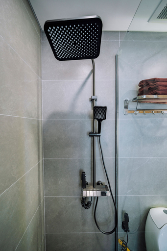 Bathroom 5, Minn Cat Ba, Cát Hải