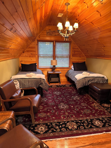 Interior 3, River Roost, Ashe