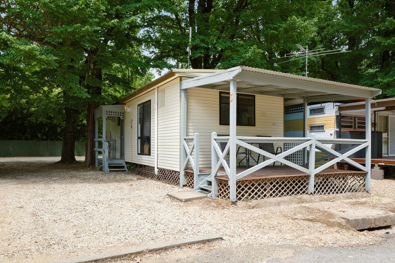Exterior & Views 1, Myrtleford Holiday Park, Alpine- West