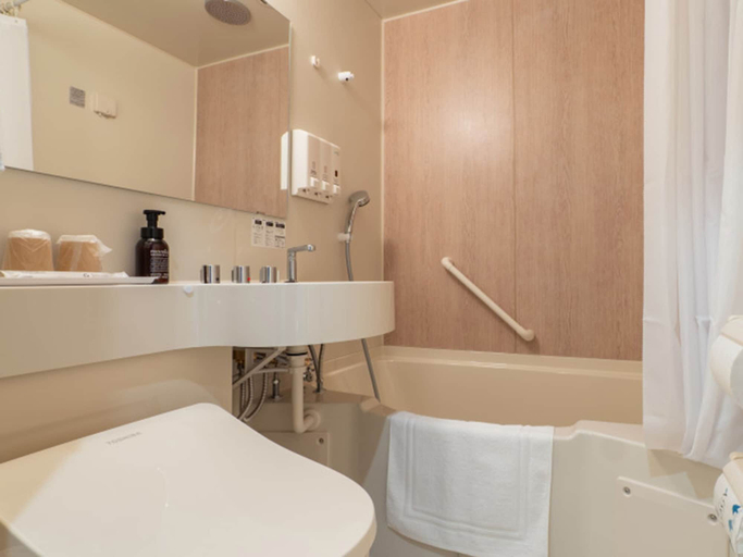 Bathroom, Toyoko Inn Tsukuba-eki, Tsukuba