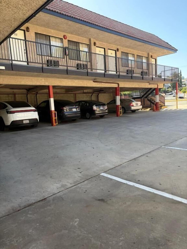 Property grounds, Townhouse Motel, Los Angeles