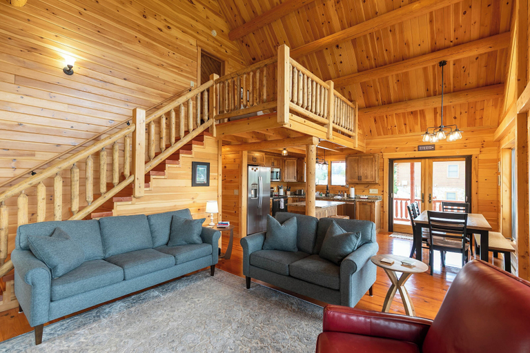 Interior 2, Chasing Clouds Cabin, Ashe