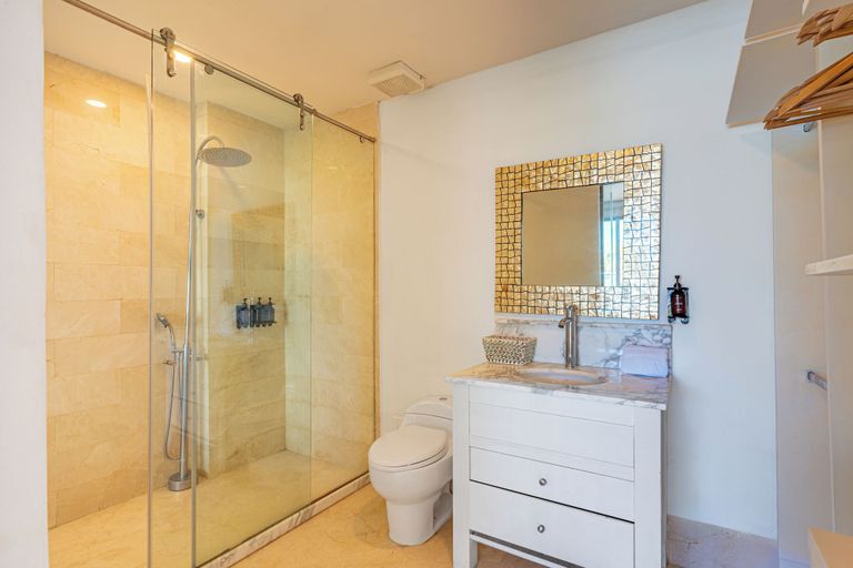 Bathroom 3, Wynwood Morros Epic in Cartagena, Cartagena de Indias