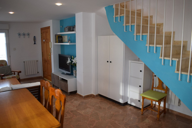 Room 3, At160 in Oliva With 2 Bedrooms and 2 Bathrooms, Valencia