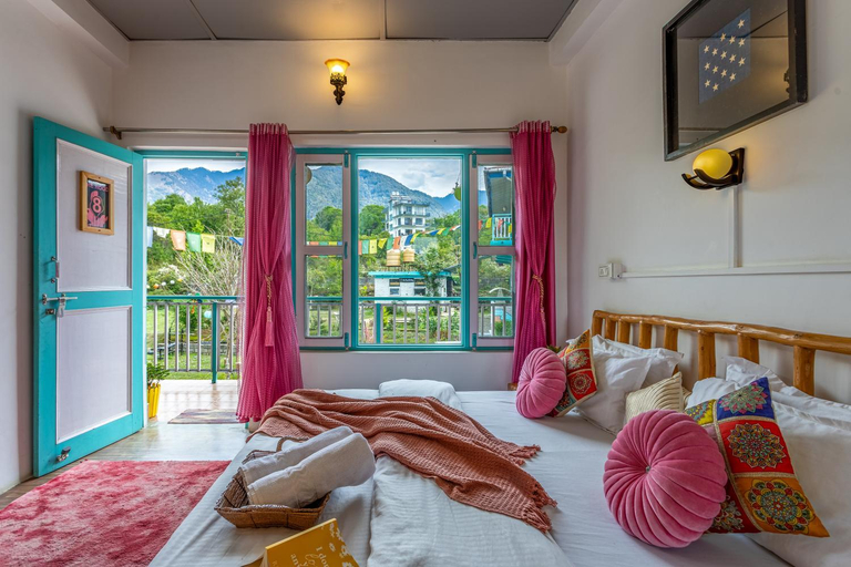 Bedroom 3, The Hood Bir Billing, Mandi