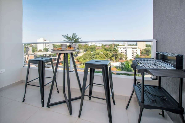 Outdoor dining, Corporate Stays First Living - 506, Asunción