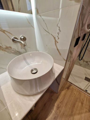 Bathroom 4, Hotel La Giara, Palermo