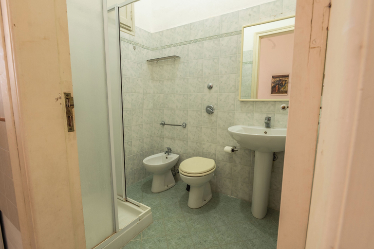 Bathroom 4, La Finestra sul Blu, Trapani