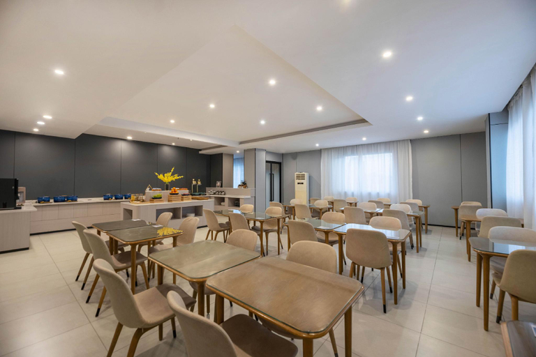 Food & Drinks 5, Starway Hotel Lianyungang Seaside Jiaruibao Plaza, Lianyungang