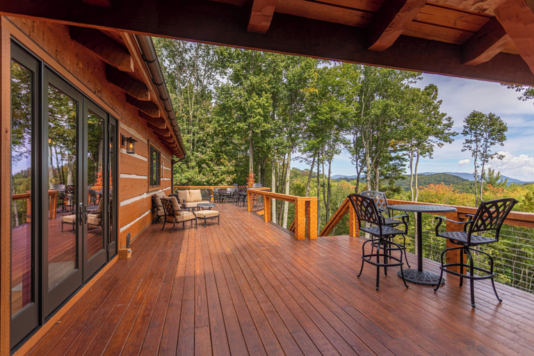Interior 4, Matney Ridge Estate, Watauga