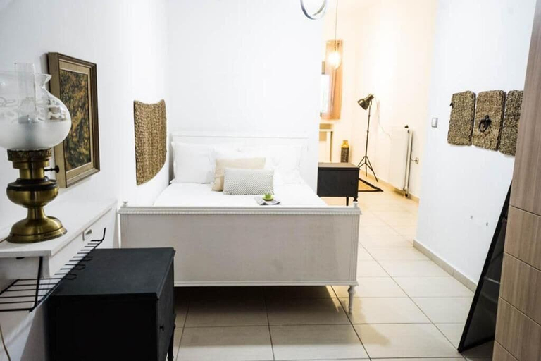 Bathroom 3, Urban Studios, Crete
