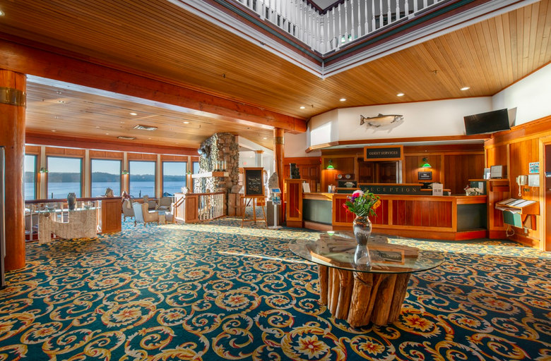 Public Area 4, Painter's Lodge, Comox-Strathcona