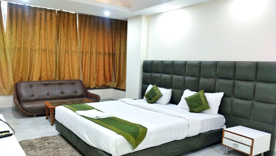 Room 1, Gaba Hotel and Banquet, Gautam Buddha Nagar