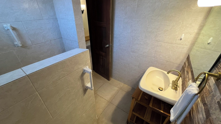 Bathroom 4, Hotel Campestre, Antón