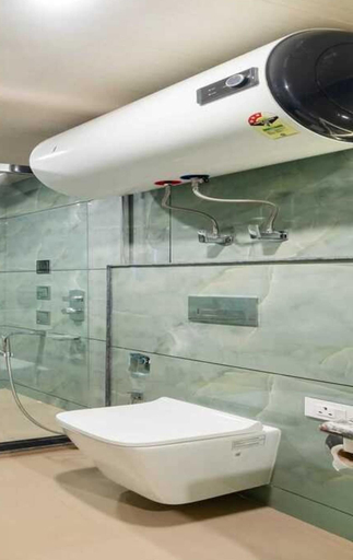 Bathroom 4, Palette Hotel Cecil Srinagar, Srinagar