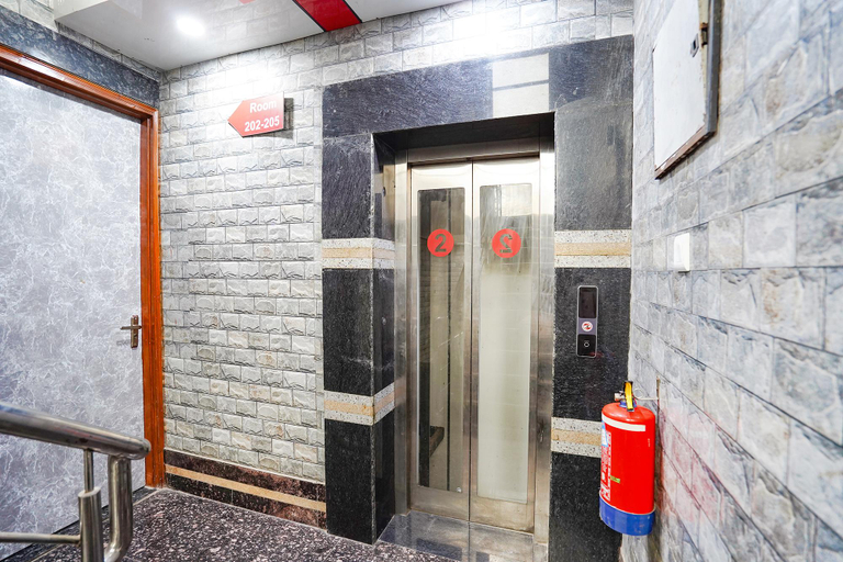 Lobby 5, Fabhotel Rc Residency, Gautam Buddha Nagar