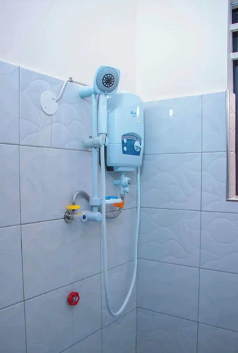 Bathroom, Gugga Suites Mbale, Mbale