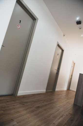 Others 4, Shelter-rooms, Vlaams Brabant