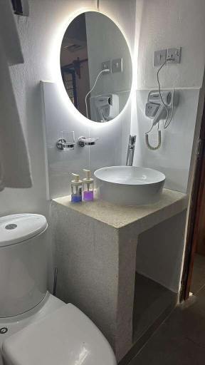 Bathroom 4, Maji Pearl Hotel & Spa, Kaskazini 'A'