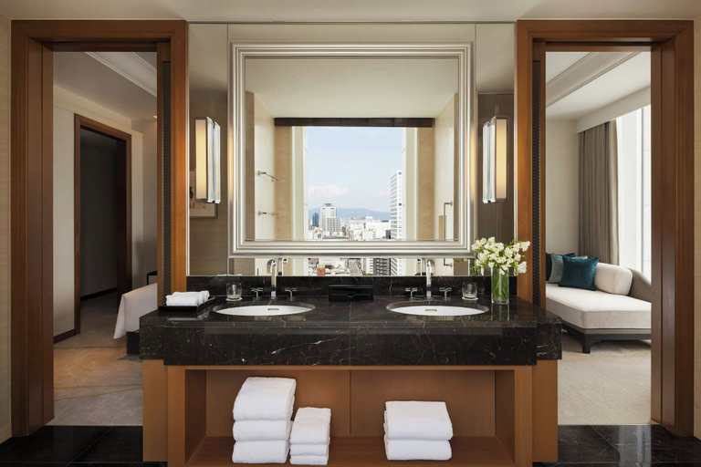 Bathroom 5, The St. Regis Osaka, Osaka