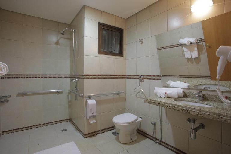 Bathroom 4, Castelo Inn Hotel, Goiania