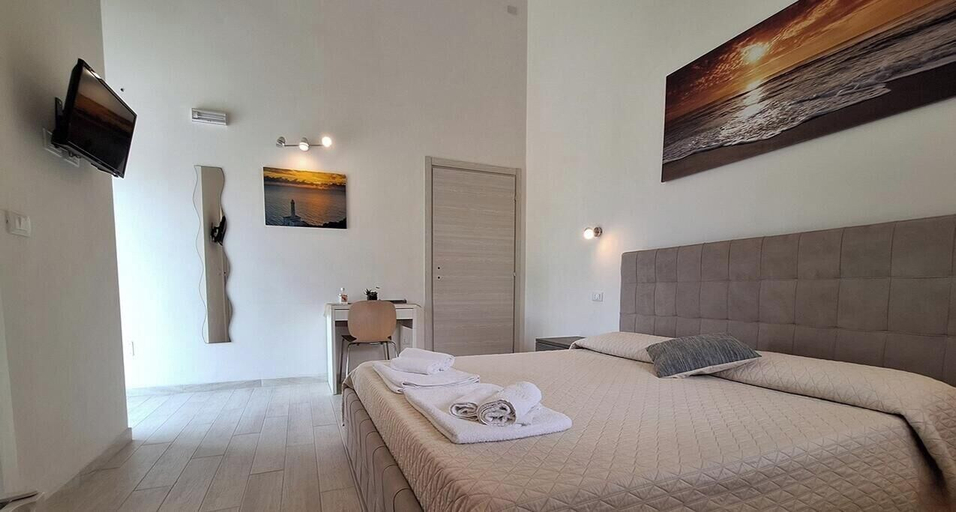 Bedroom 5, Giardino D'Oriente Rooms & Suites, Lecce