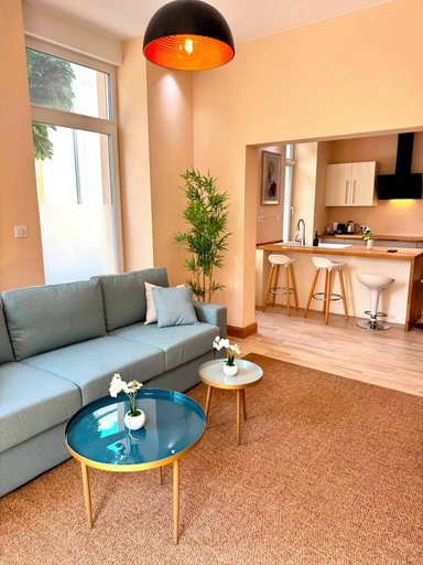 Living area 2, Stylish Brand New 1 bedroom Apartment, Luxembourg